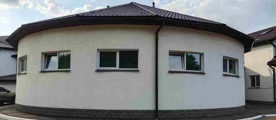 Round closed arena (barrel) for training horses/custom order/guarantee/Equine-house